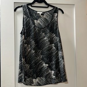 Joie feather print black white silk tank size XS